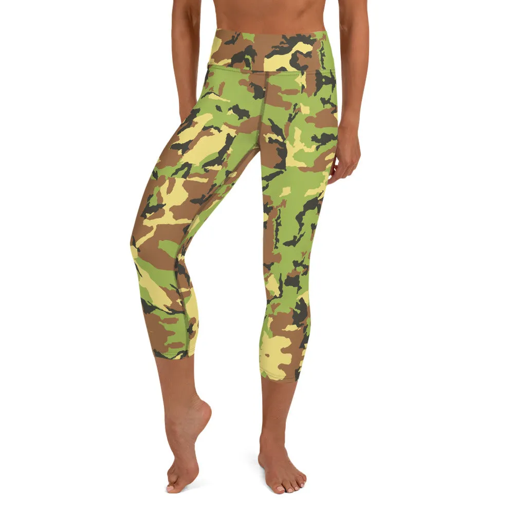 Green Camo Yoga Capri Leggings, Camouflage Military Print Capris Tights-Made in USA/EU