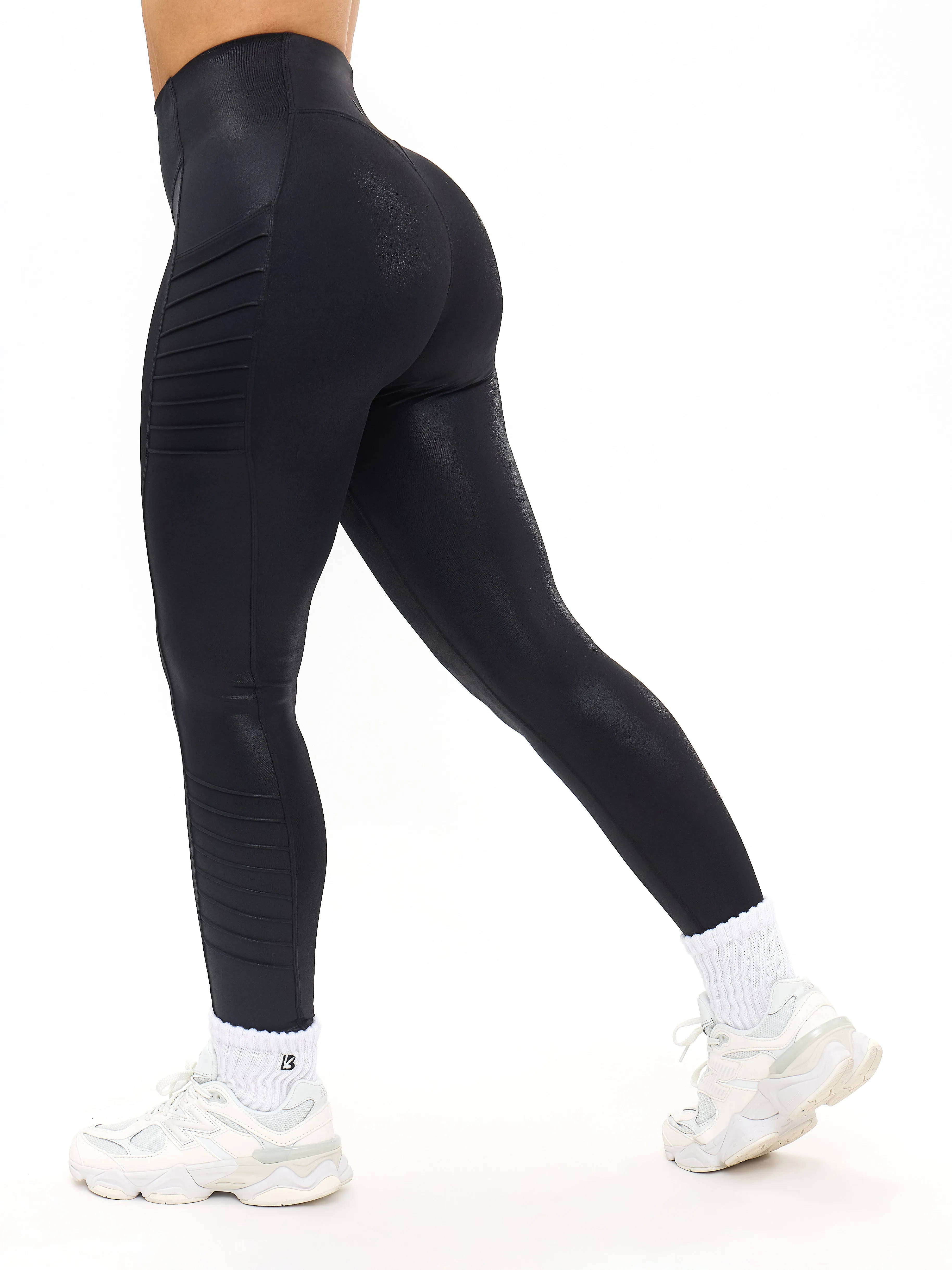 Moto Pocket Legging - Black Patent