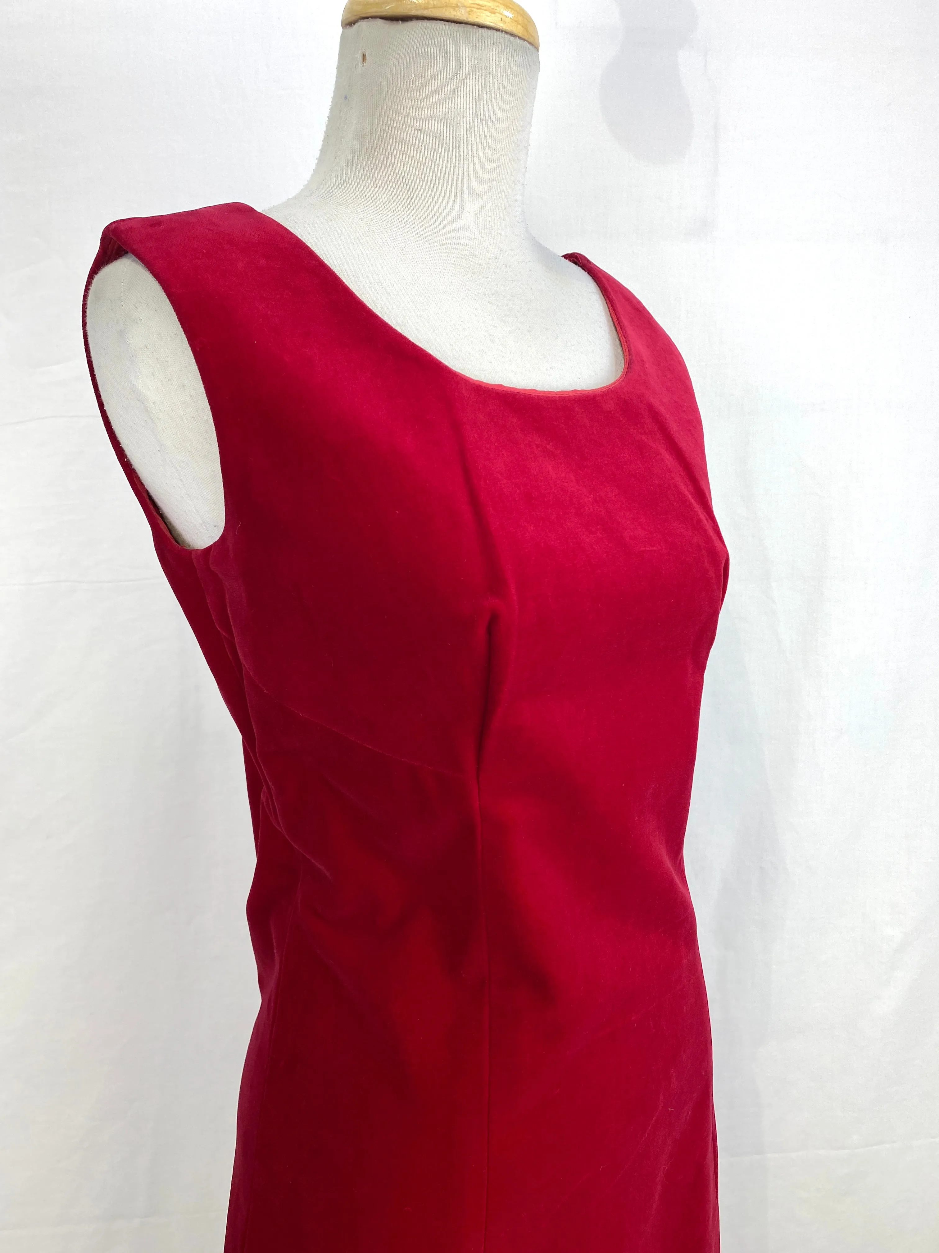 Vintage 1950s Red Velour Shift Dress, S-M