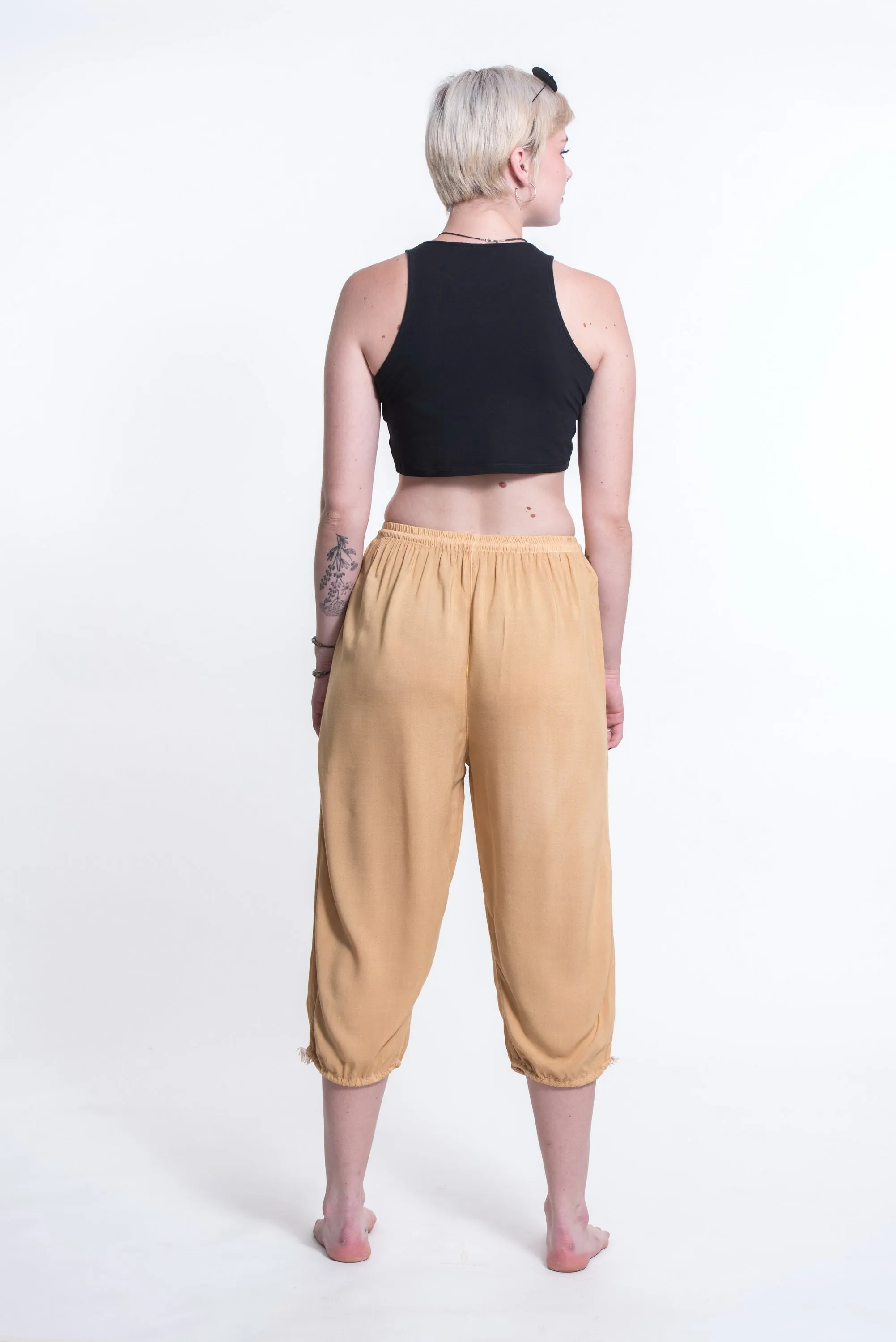 Womens Solid Color Drawstring Cropped Pants in Cream